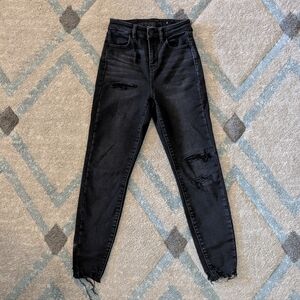 American Eagle Women's Cozy Ne(X)t Level Stretch Black Distressed Jeans,Size 000